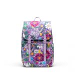 LEGO Gear 5011187 Herschel Retreat™ Small Backpack – Lavendel mit Blumenmuster - Bild: ©2026 LEGO Group LEGO Gear 5011187 Herschel Retreat™ Small Backpack – Lavendel mit Blumenmuster